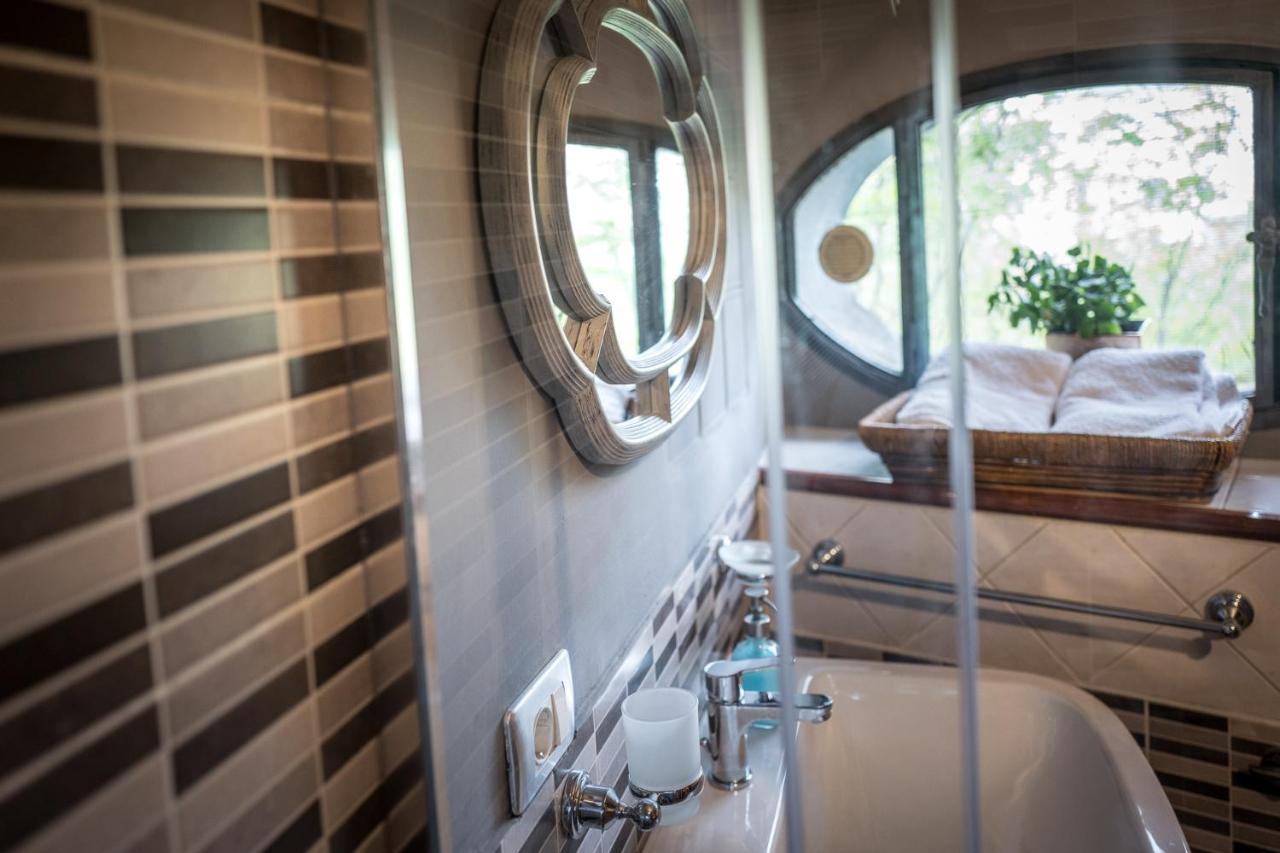 Palazzo Cosentino Bed & Breakfast Caltanissetta Dış mekan fotoğraf